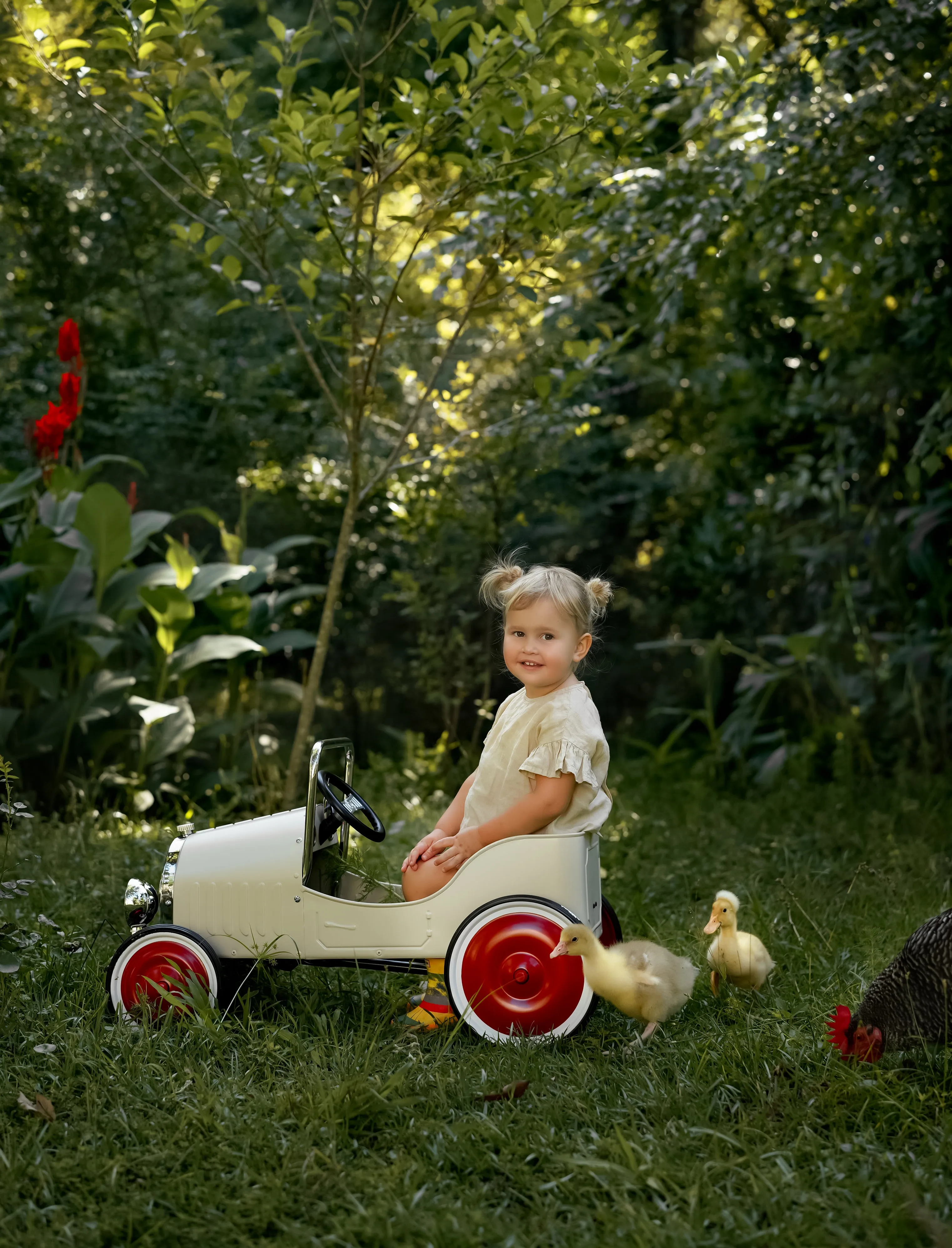 Baghera 1938 Ride On Classic White Pedal Car