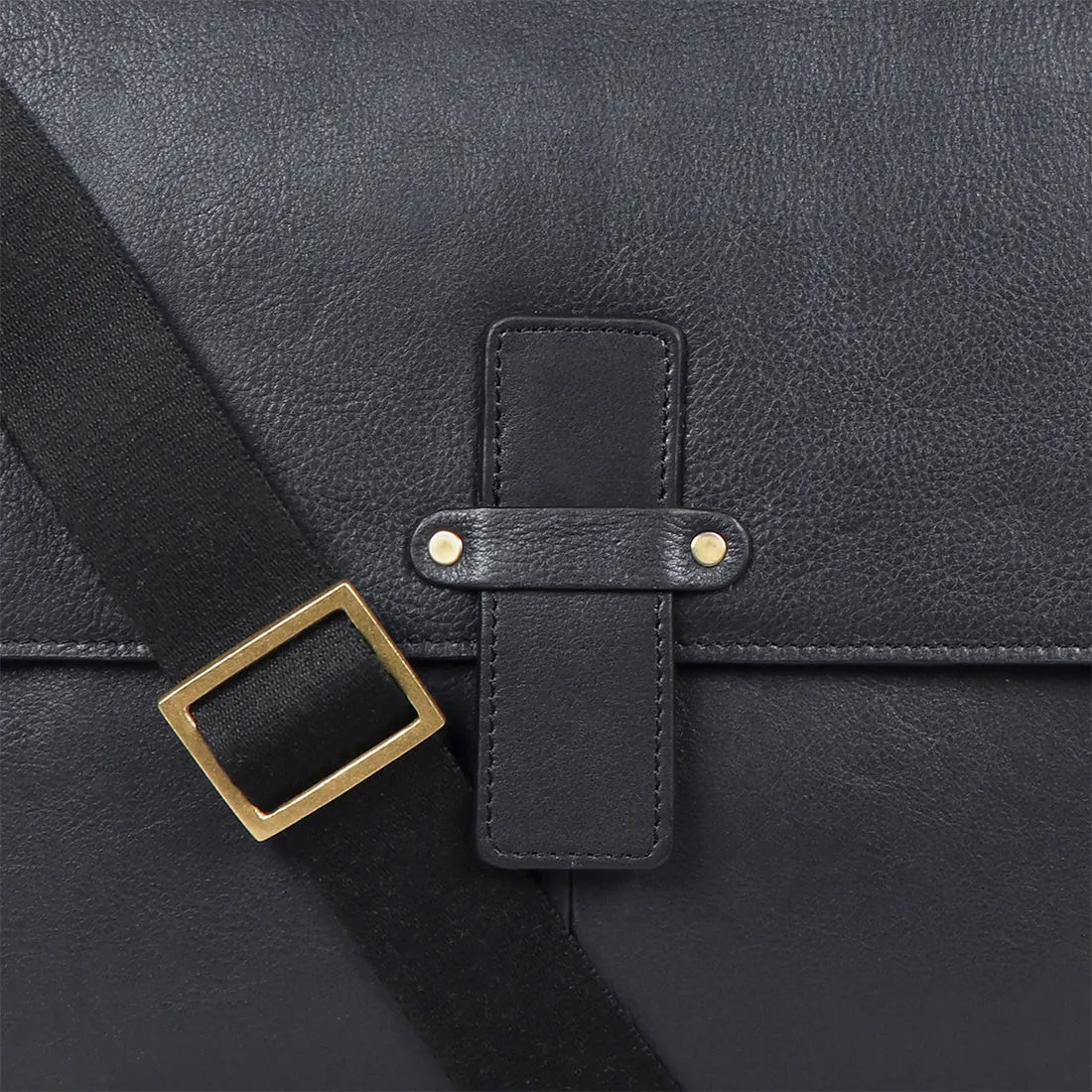 BOWFELL 03 MESSENGER BAG