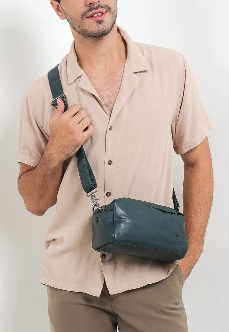 Distressed Leather Hunter Crossbody Pouch - Green