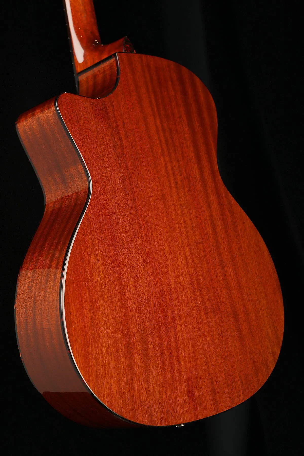 Eastman AC122-2CE-DLX-SB Acoustic Electric Guitar