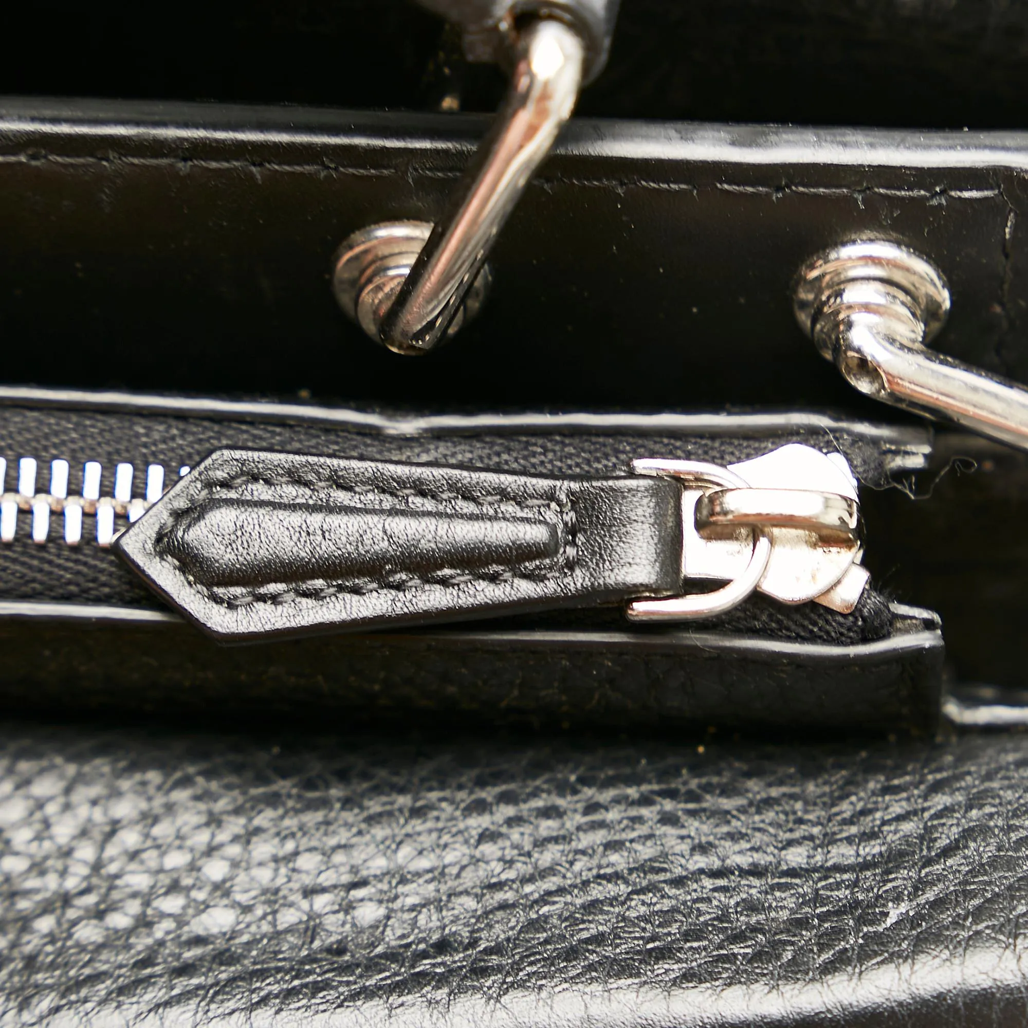 Fendi Mini Fendi Mania Peekaboo Fit Bag (SHG-cVDlvg)