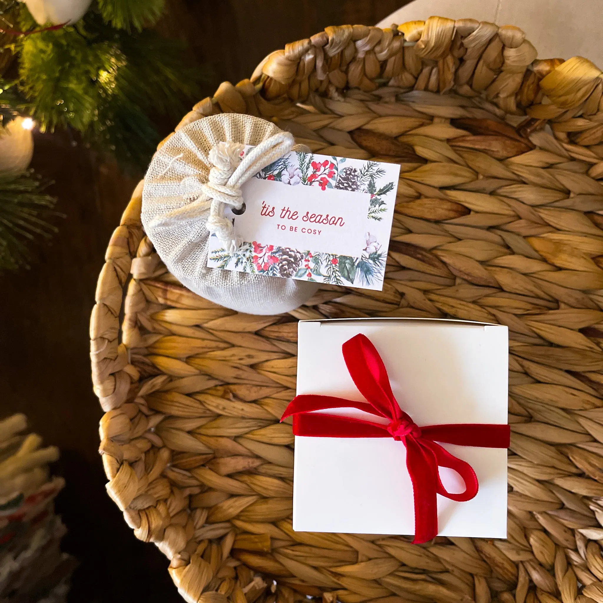 Festive Farmhouse Fireside Mulled Wine Candle