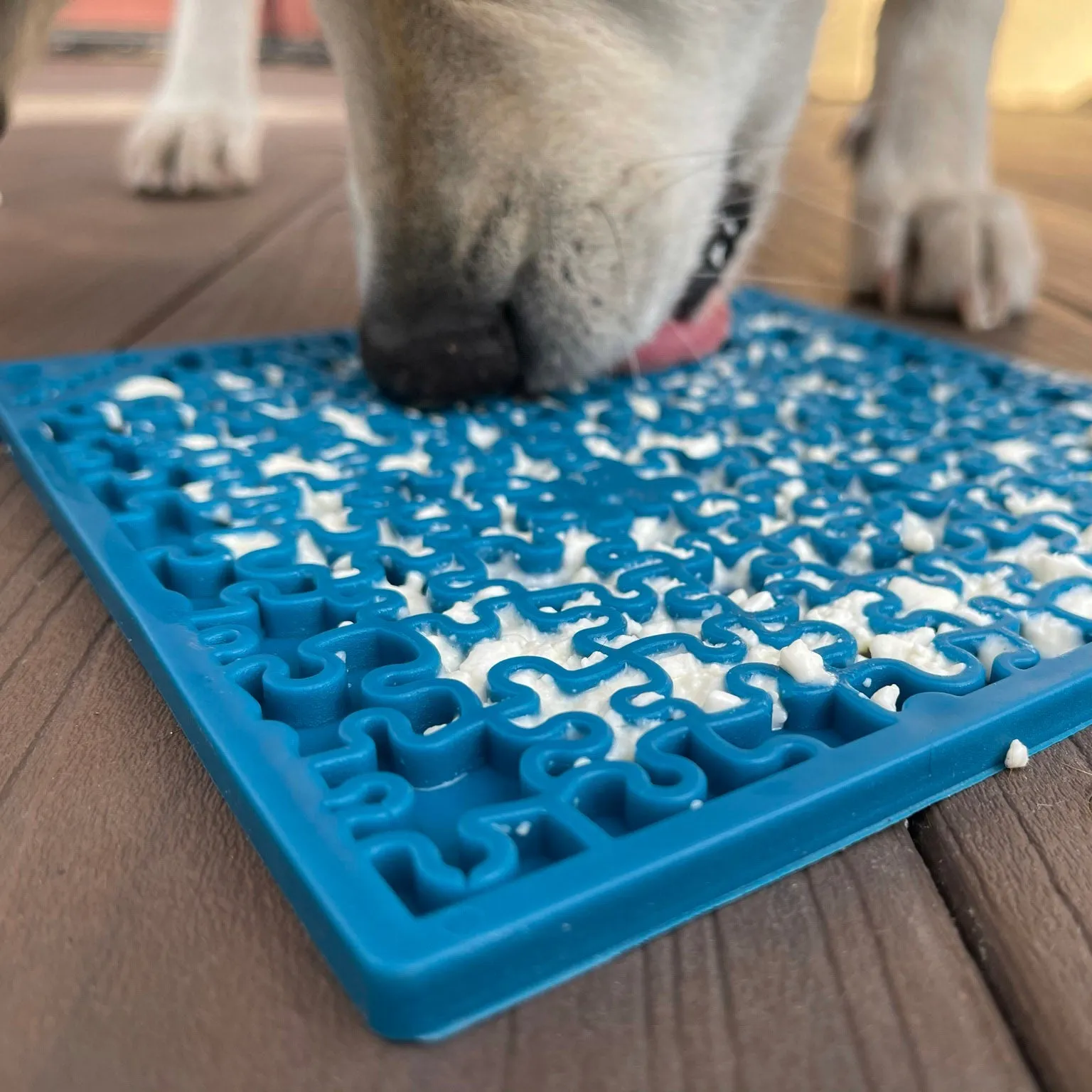Jigsaw Design Enrichment Licking Mat
