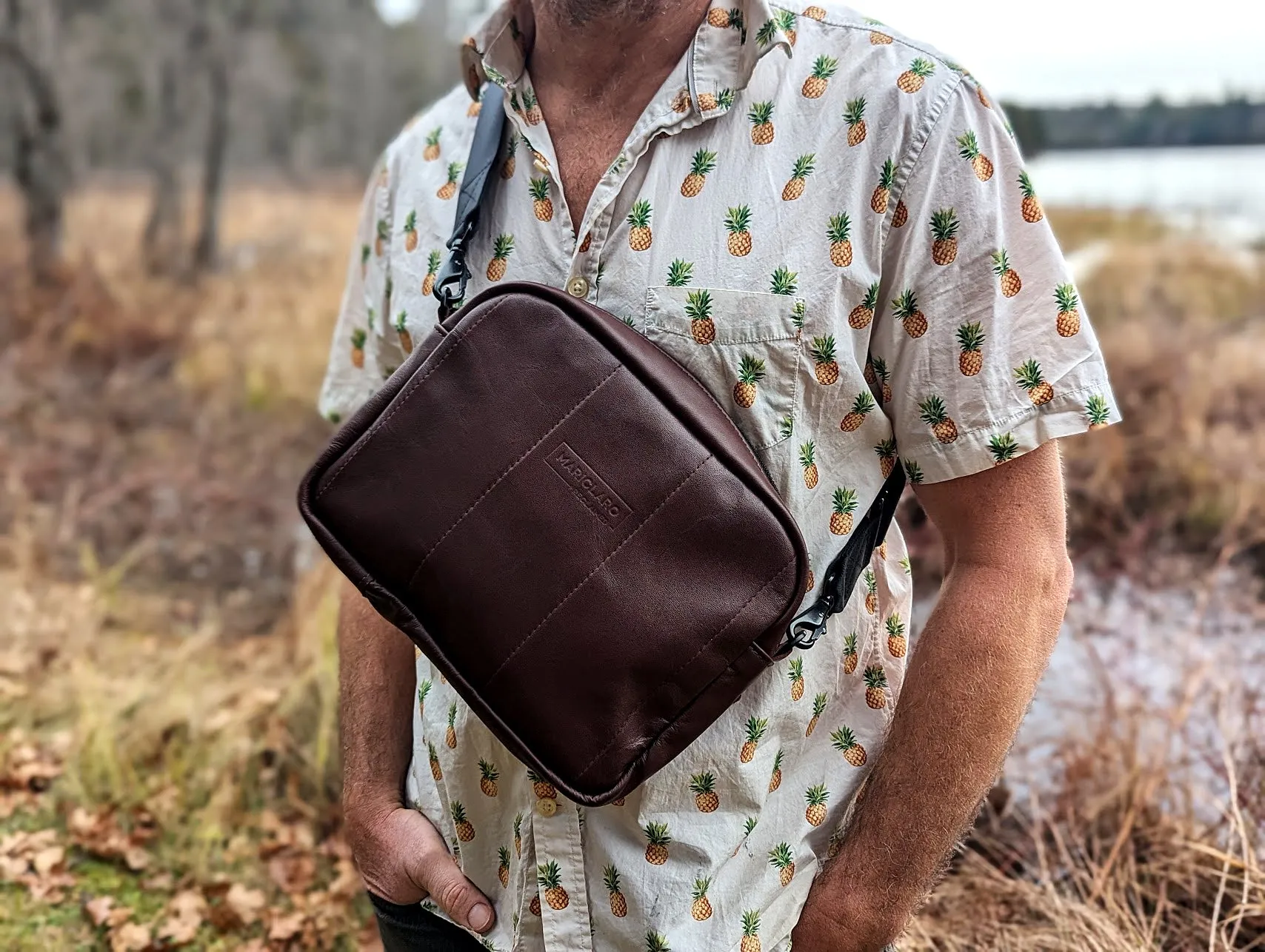 Mariclaro Paris - Mini Messenger Bag - Dash 8 / Horizon Air
