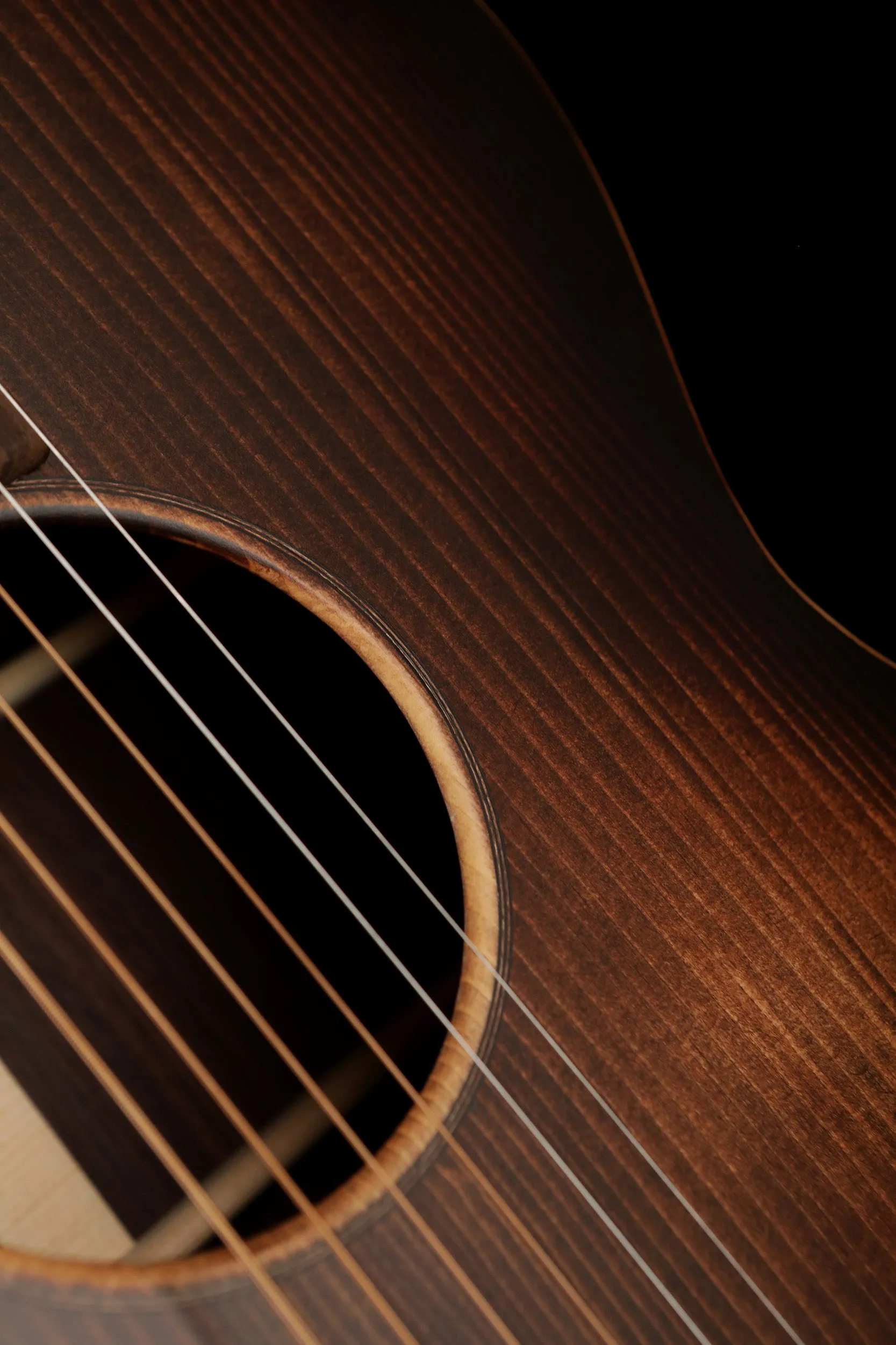 Martin 000-16 StreetMaster: 16 Series Acoustic Electric Guitar