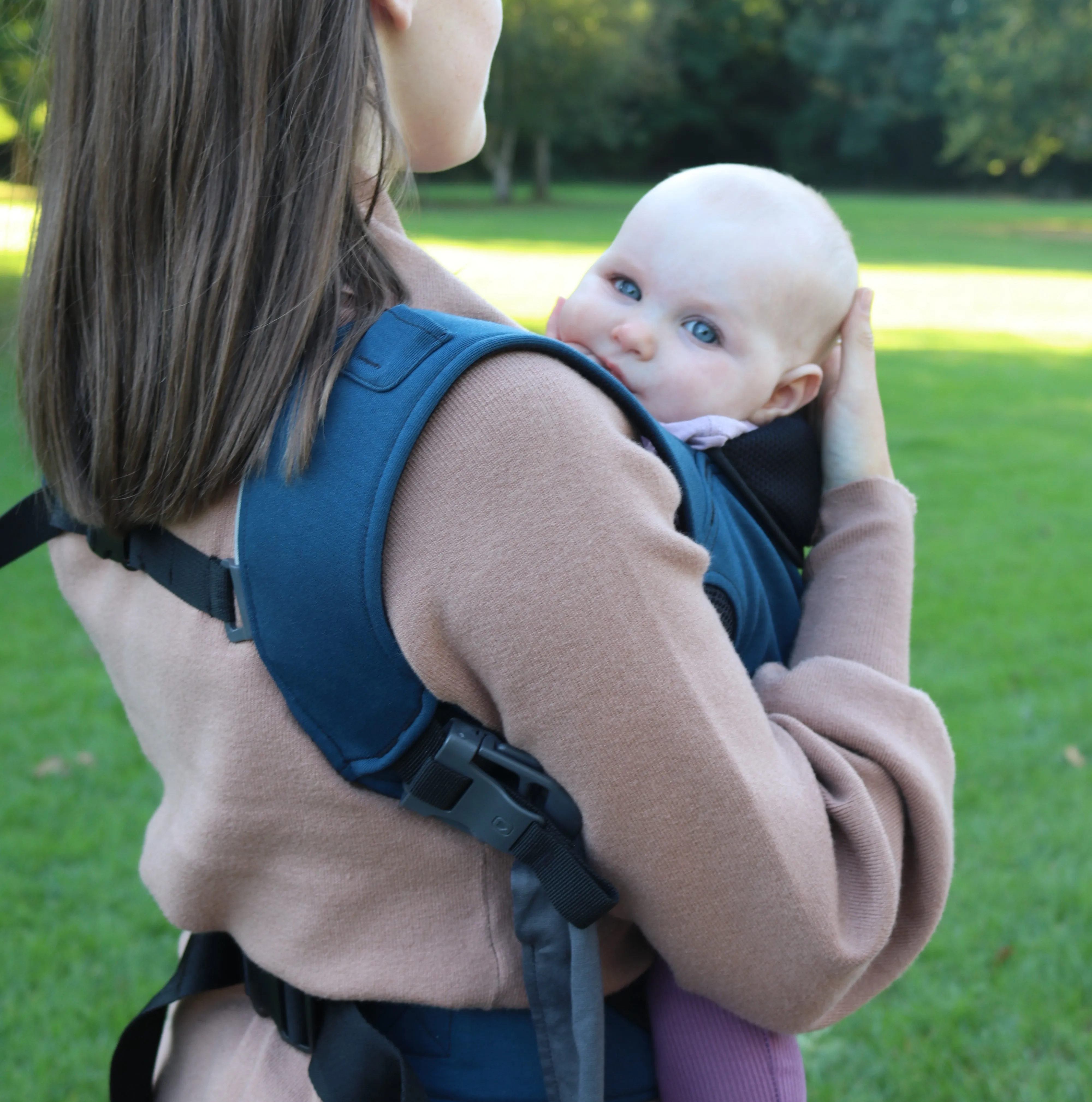 NEW 2023 Caboo DX Go Baby & Toddler Carrier