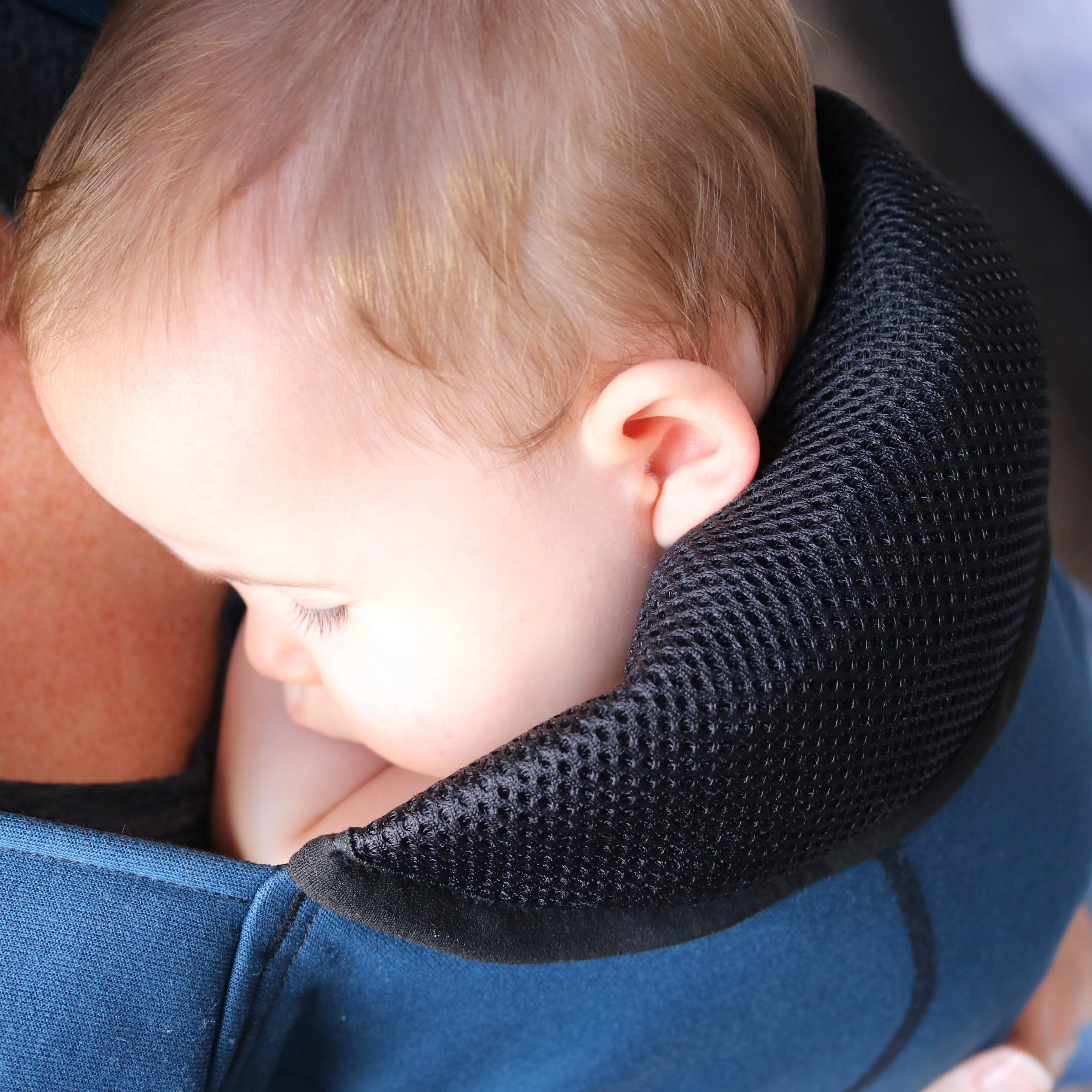 NEW 2023 Caboo DX Go Baby & Toddler Carrier