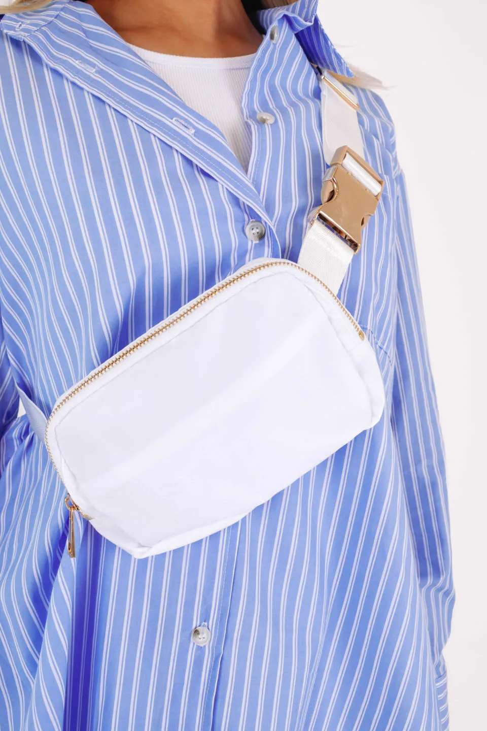 Travel Far Bag - White