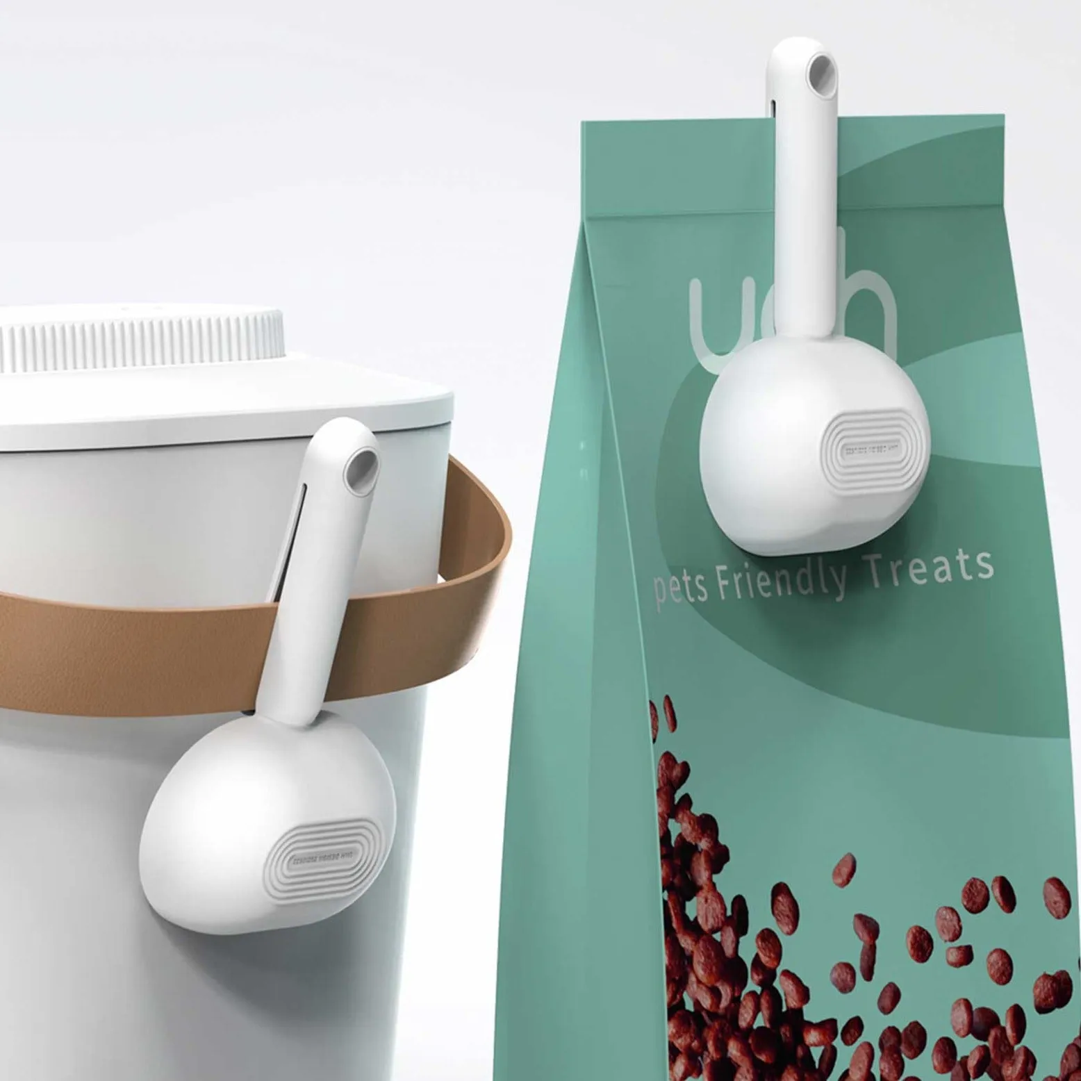 UAH PET One Food Feeding Scoop With Bag Sealing Clip