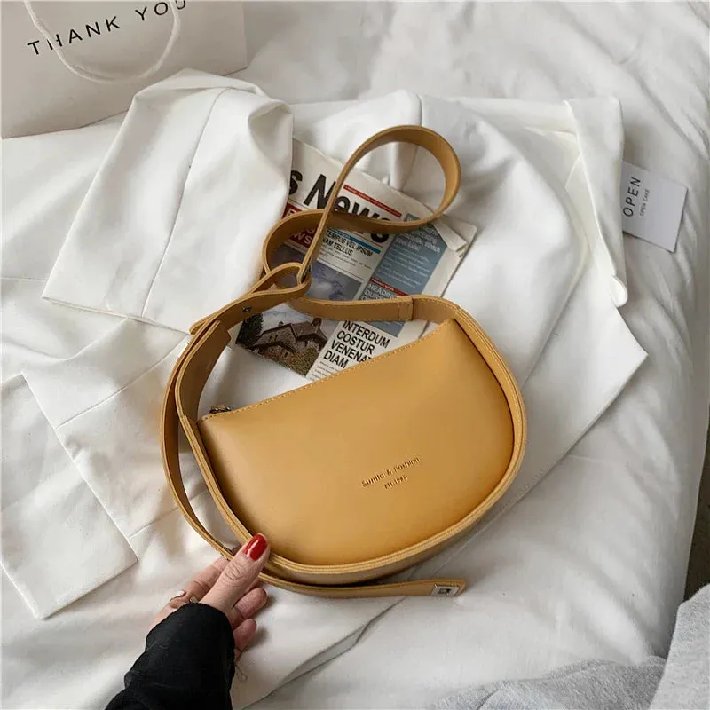 Uniwim Mira Arc Saddle Crossbody Bag