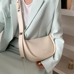 Uniwim Mira Arc Saddle Crossbody Bag
